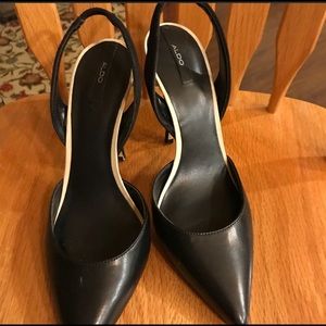 👠 Aldo Sling back heels 👠